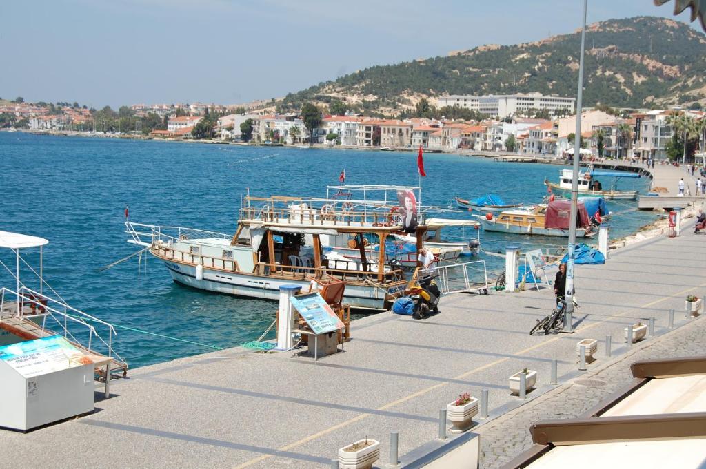 Villa Dedem Hotel Foça Ngoại thất bức ảnh